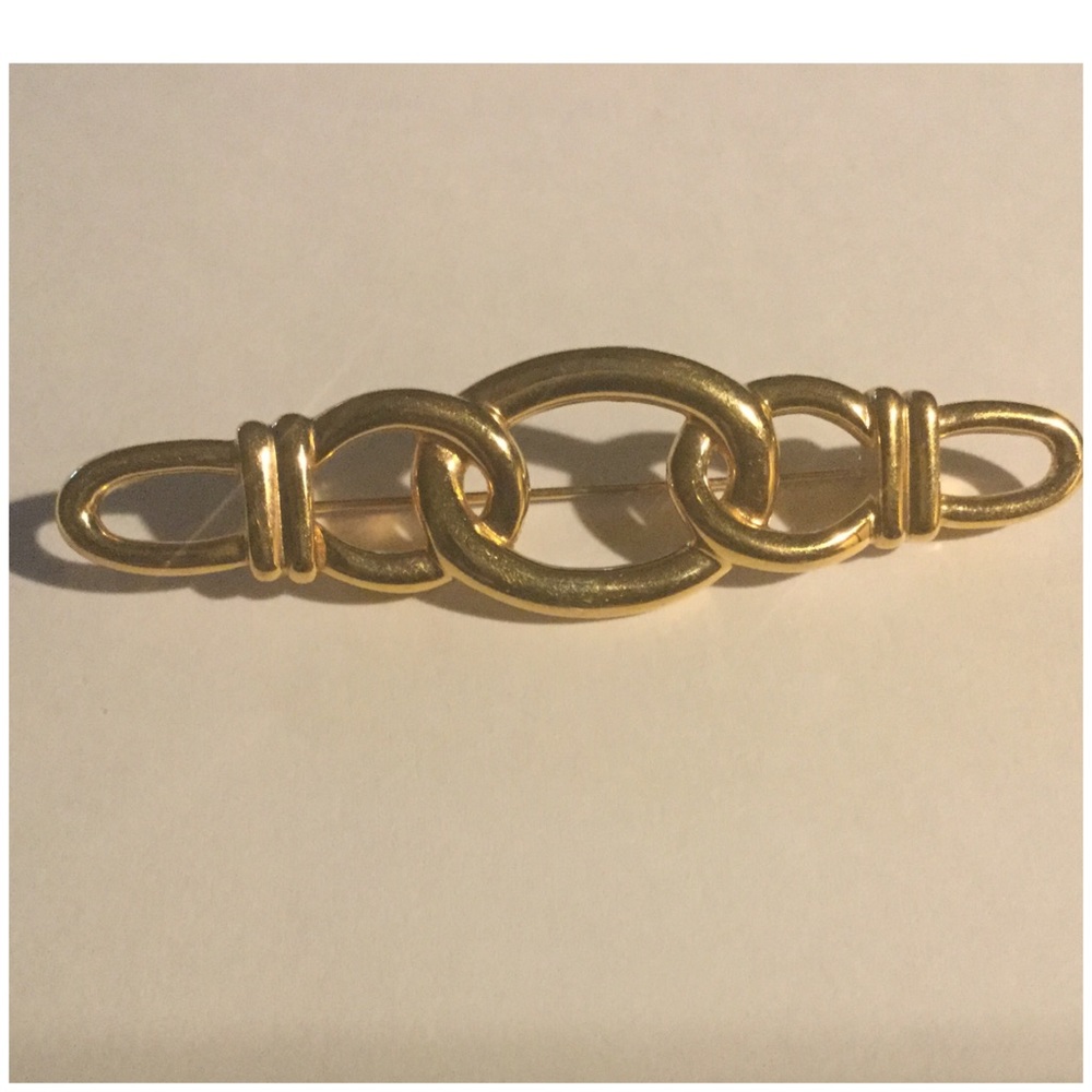 AUCTION PRICE👩🏻‍⚖️ Vintage Signed Monet Brooch